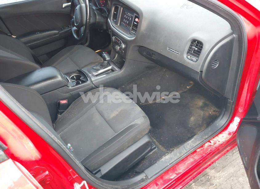 Photo 5 of 2021 Dodge Charger SXT RWD (VIN 2C3CDXBG1MH625498)