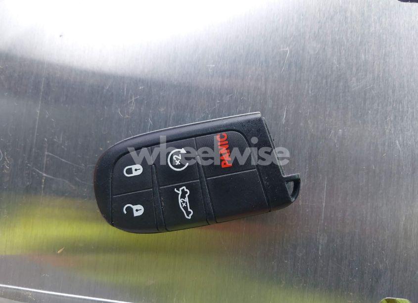 Photo 11 of 2021 Dodge Charger SXT RWD (VIN 2C3CDXBG1MH677746)