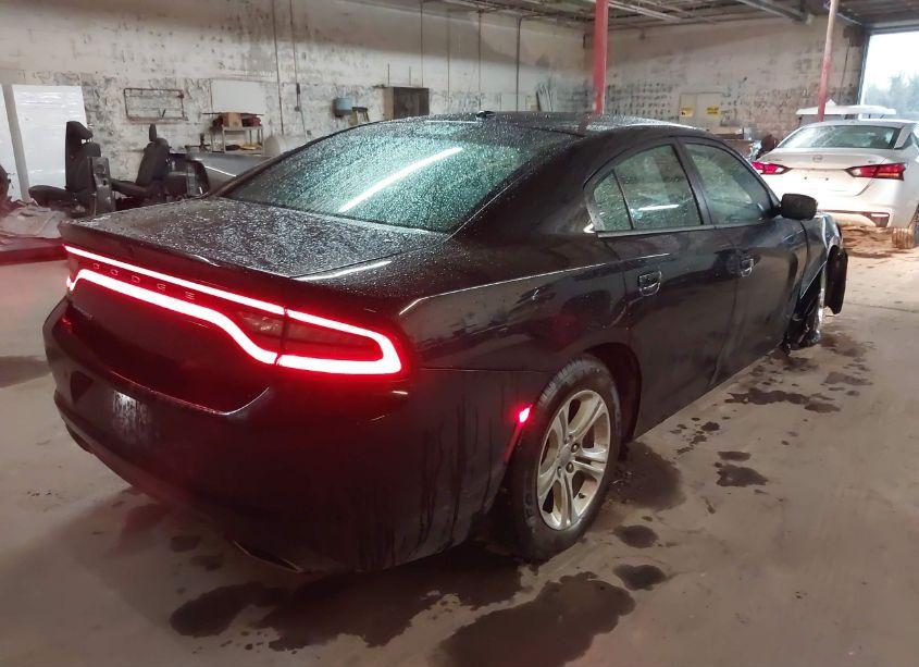 Photo 4 of 2022 Dodge Charger SXT RWD (VIN 2C3CDXBG1NH197255)