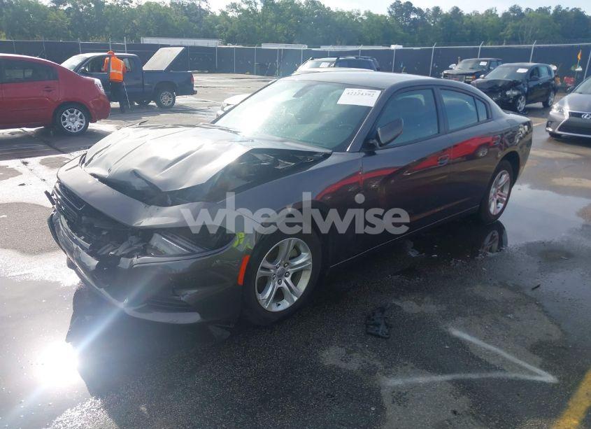 Photo 2 of 2022 Dodge Charger SXT RWD (VIN 2C3CDXBG1NH239410)