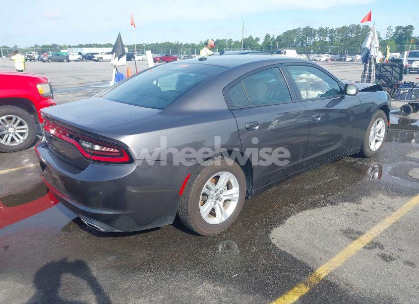 Photo 4 of 2022 Dodge Charger SXT RWD (VIN 2C3CDXBG1NH239410)