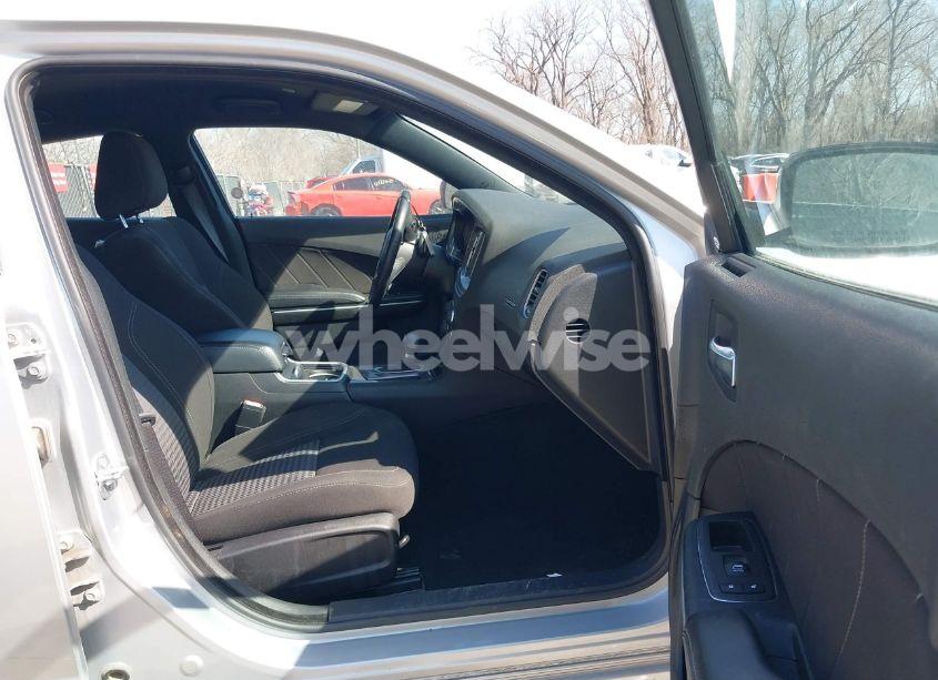 Photo 5 of 2023 Dodge Charger SXT (VIN 2C3CDXBG1PH529424)