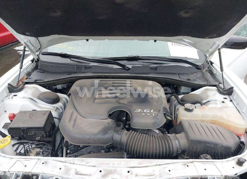 Photo 10 of 2023 Dodge Charger SXT (VIN 2C3CDXBG1PH564092)