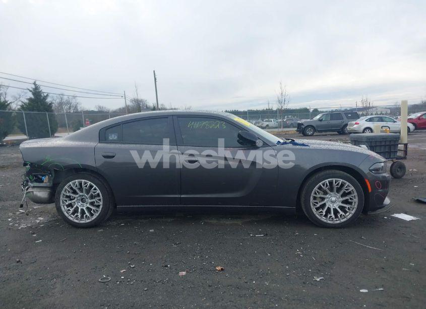 Photo 13 of 2023 Dodge Charger SXT (VIN 2C3CDXBG1PH643911)