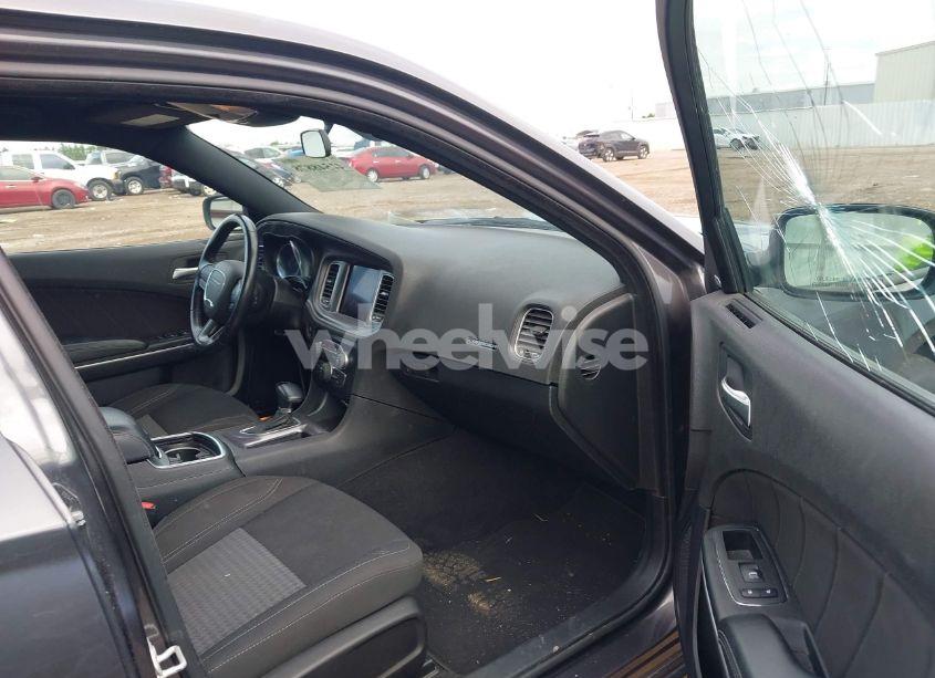 Photo 5 of 2023 Dodge Charger SXT (VIN 2C3CDXBG1PH663253)