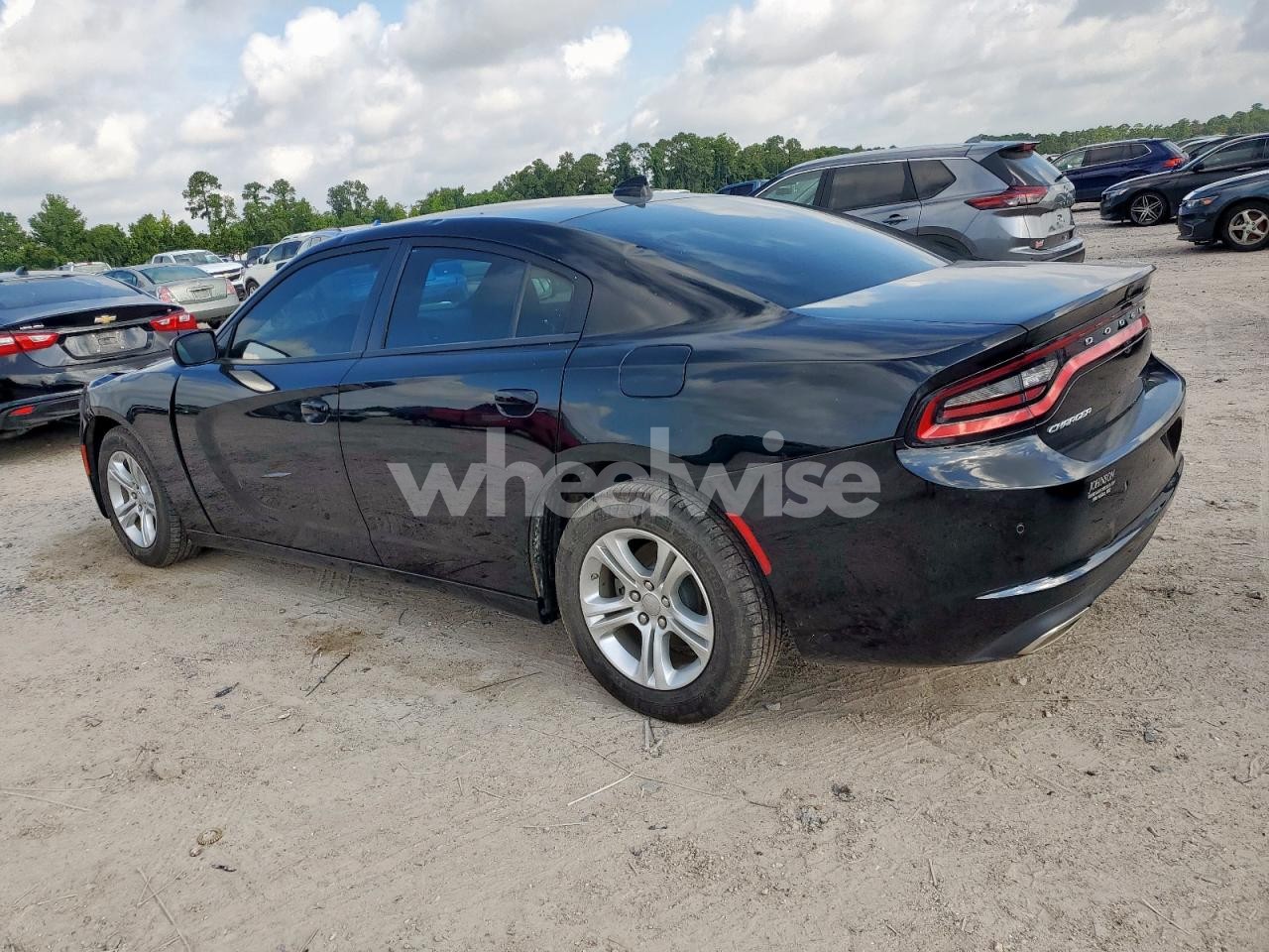 Photo 2 of 2023 DODGE CHARGER SXT N/A (VIN 2C3CDXBG1PH698732)