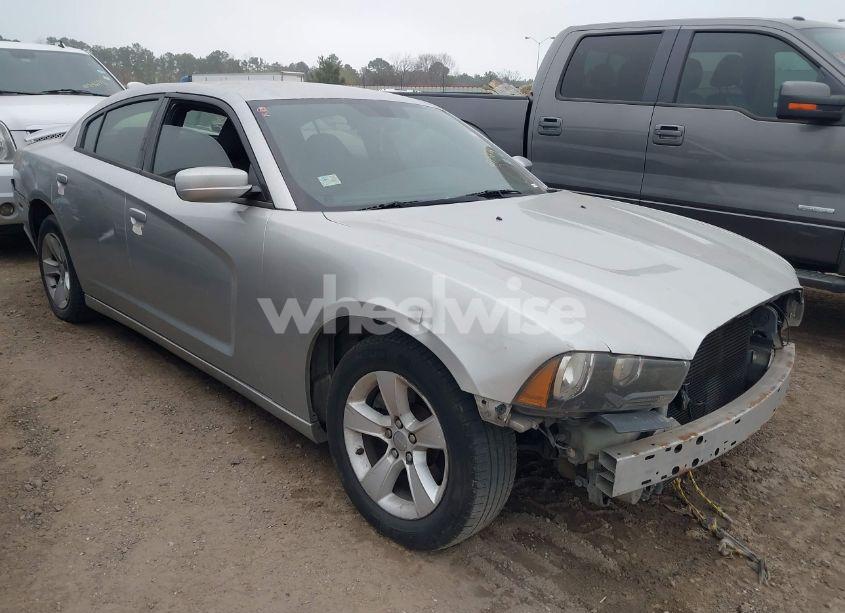 2012 Dodge Charger SE (VIN 2C3CDXBG2CH189971) main photo