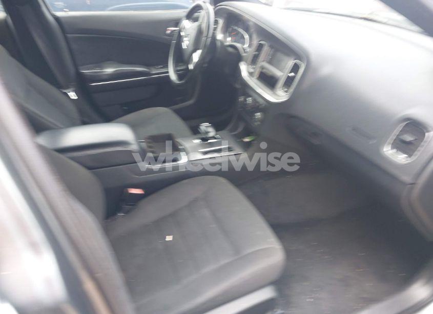 Photo 5 of 2012 Dodge Charger SE (VIN 2C3CDXBG2CH282022)