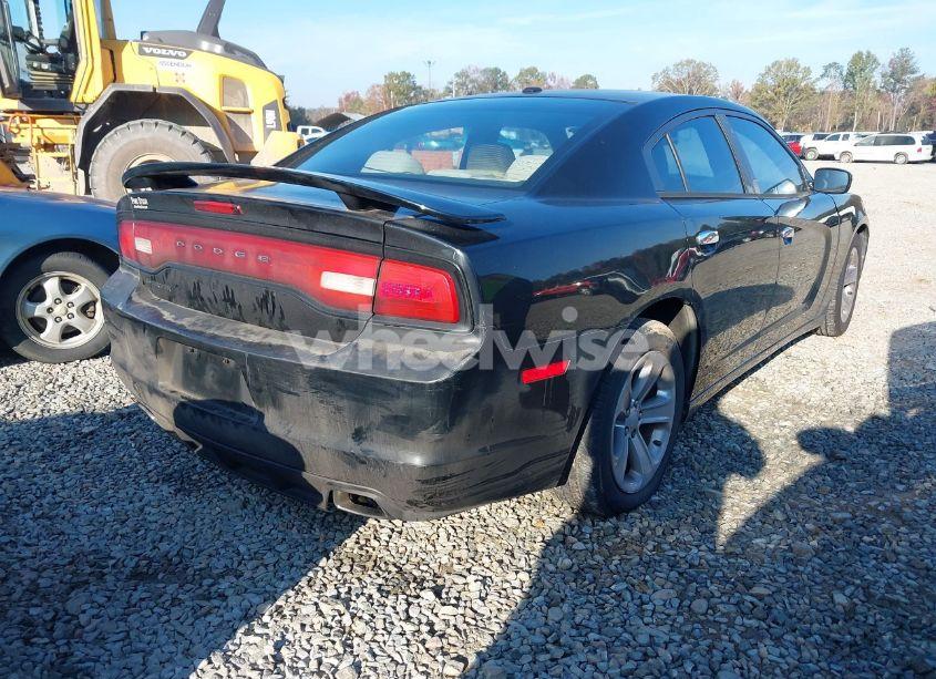 Photo 4 of 2013 Dodge Charger SE (VIN 2C3CDXBG2DH522722)