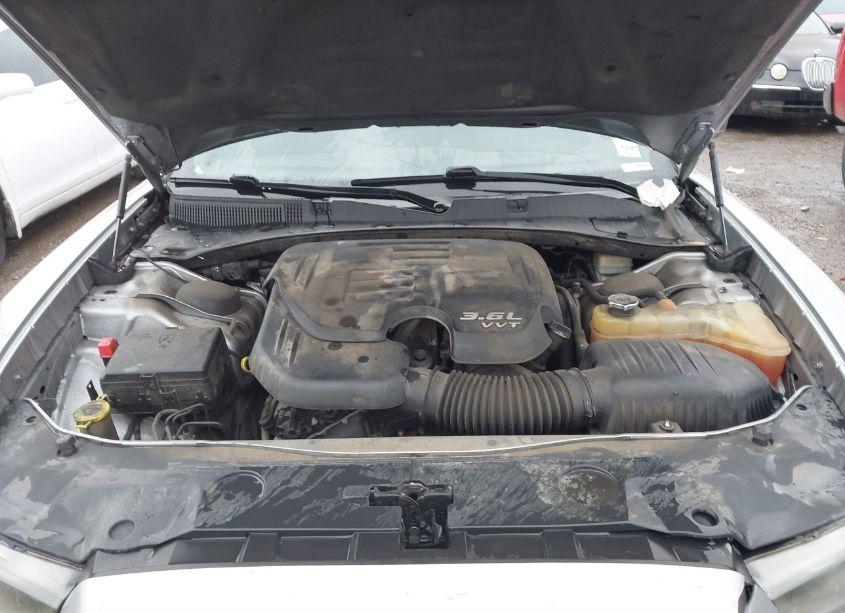 Photo 10 of 2013 Dodge Charger SE (VIN 2C3CDXBG2DH613652)