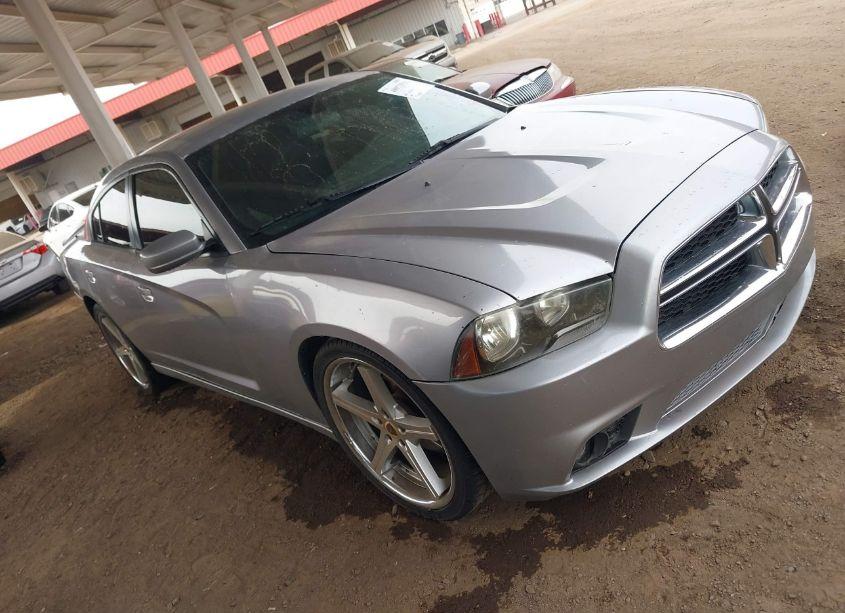 2013 Dodge Charger SE (VIN 2C3CDXBG2DH636803) main photo