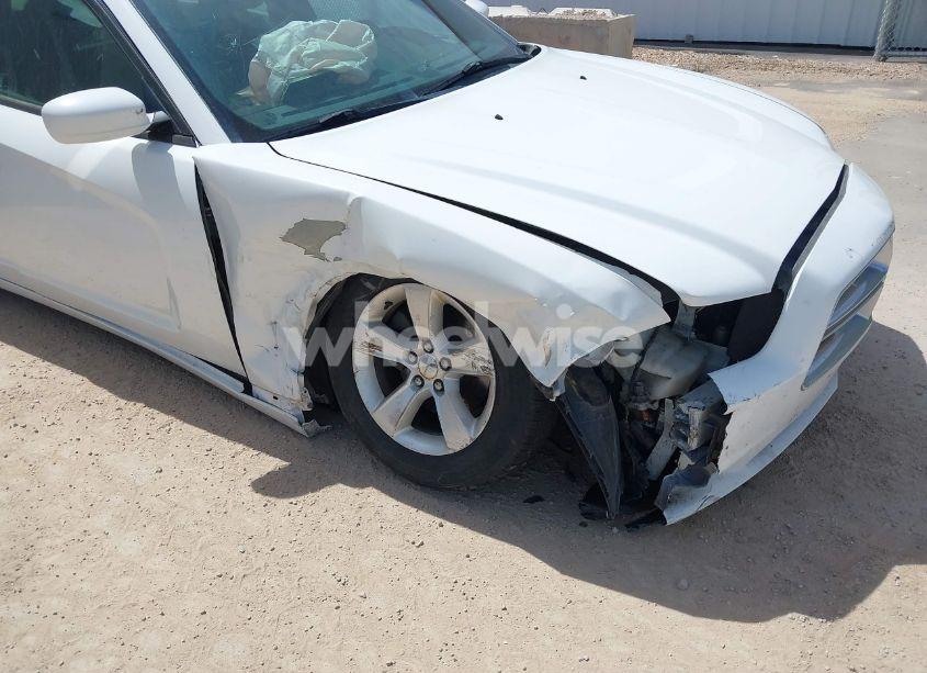 Photo 6 of 2013 Dodge Charger SE (VIN 2C3CDXBG2DH686682)