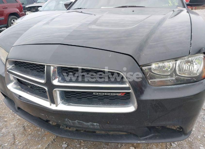 Photo 10 of 2014 Dodge Charger SE (VIN 2C3CDXBG2EH102332)