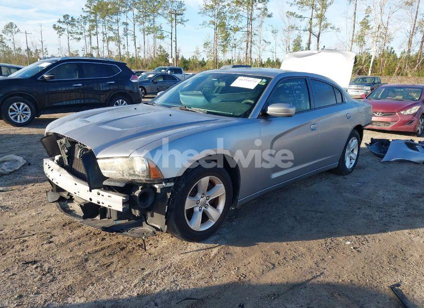 Photo 2 of 2014 Dodge Charger SE (VIN 2C3CDXBG2EH133094)