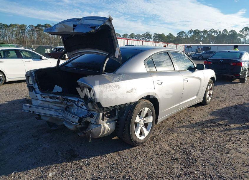 Photo 4 of 2014 Dodge Charger SE (VIN 2C3CDXBG2EH133094)