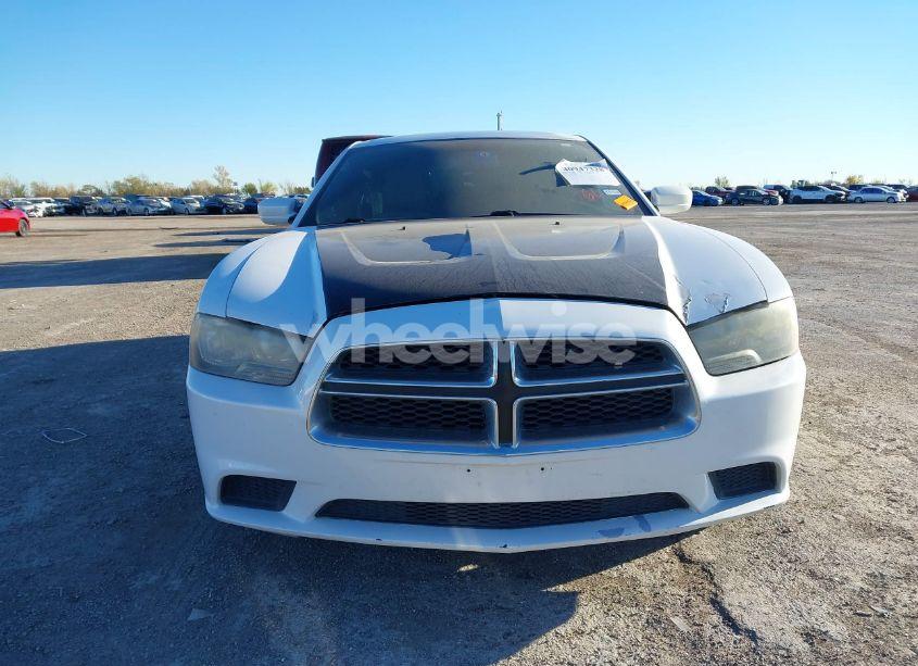 Photo 12 of 2014 Dodge Charger SE (VIN 2C3CDXBG2EH145519)