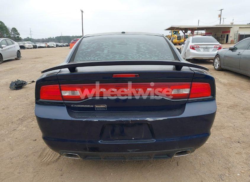 Photo 16 of 2014 Dodge Charger SE (VIN 2C3CDXBG2EH145598)