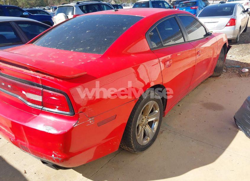 Photo 4 of 2014 Dodge Charger SE (VIN 2C3CDXBG2EH147593)