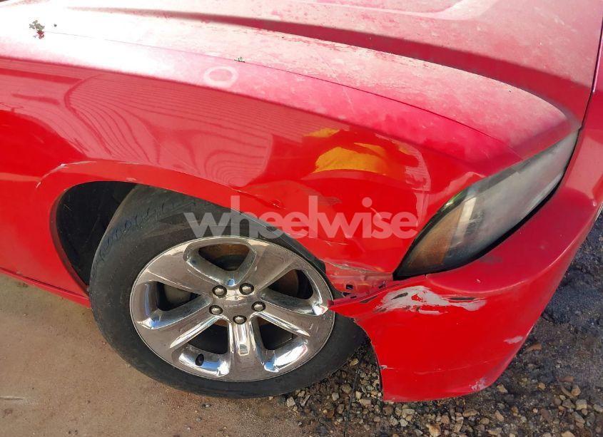 Photo 6 of 2014 Dodge Charger SE (VIN 2C3CDXBG2EH147593)