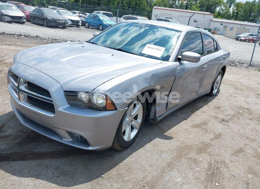 Photo 2 of 2014 Dodge Charger SE (VIN 2C3CDXBG2EH192730)
