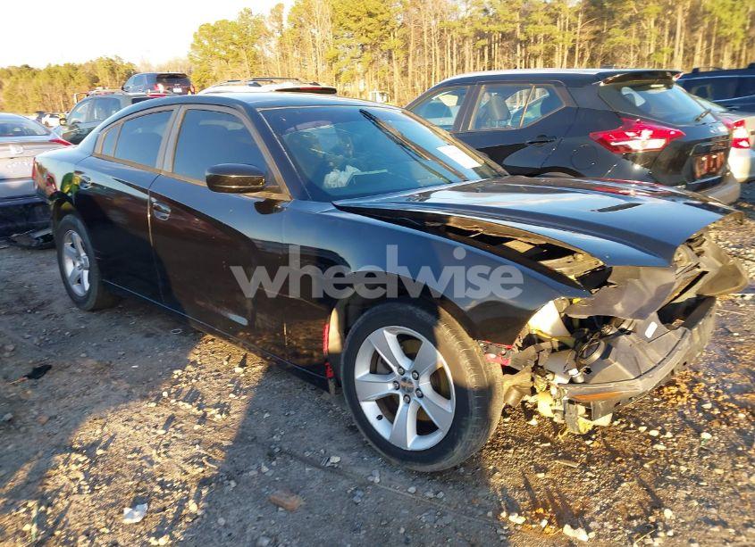 2014 Dodge Charger SE (VIN 2C3CDXBG2EH254336) main photo