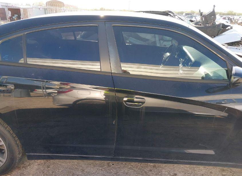 Photo 13 of 2014 Dodge Charger SE (VIN 2C3CDXBG2EH319587)