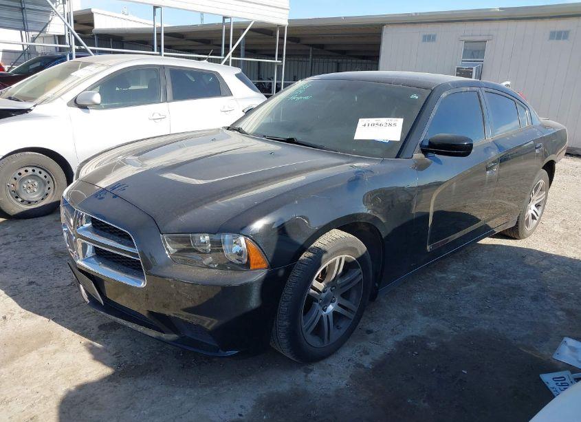 Photo 2 of 2014 Dodge Charger SE (VIN 2C3CDXBG2EH319587)