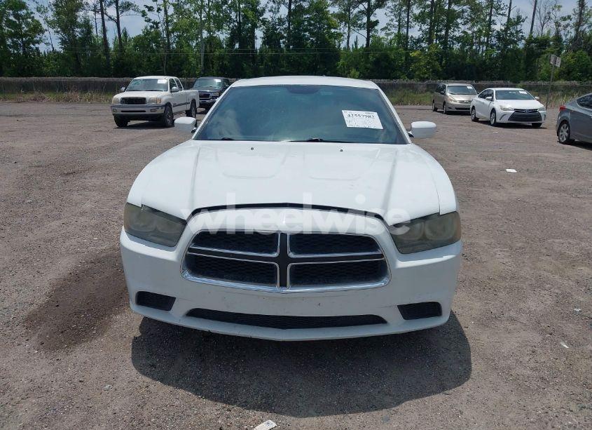 Photo 6 of 2014 Dodge Charger SE (VIN 2C3CDXBG2EH346224)