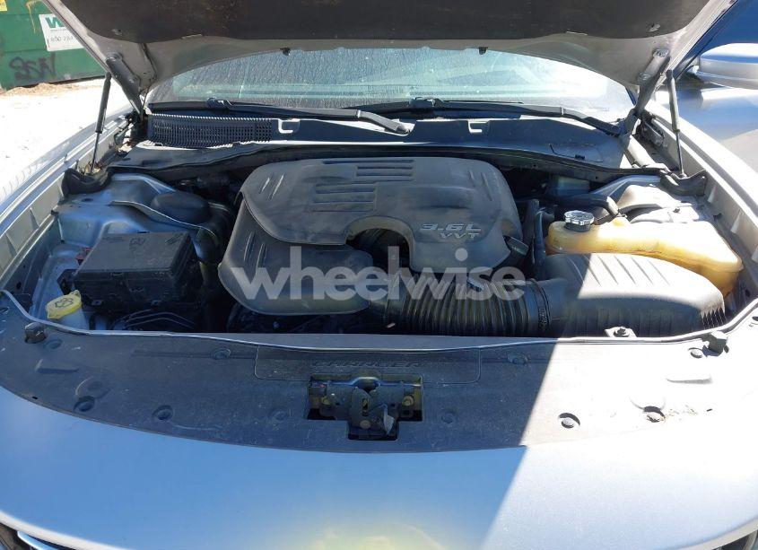 Photo 10 of 2015 Dodge Charger SE (VIN 2C3CDXBG2FH799325)