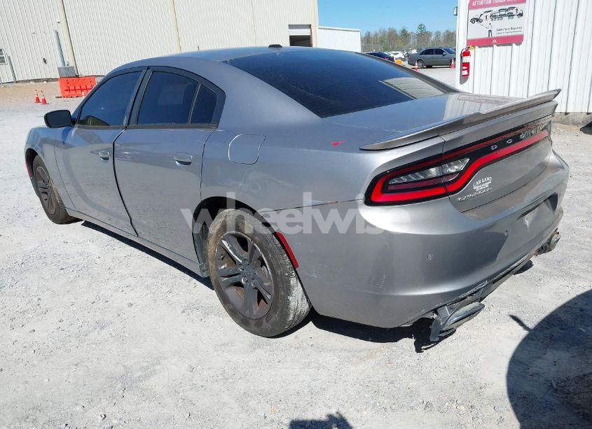 Photo 3 of 2015 Dodge Charger SE (VIN 2C3CDXBG2FH799325)