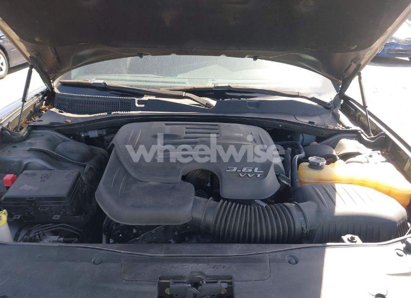 Photo 10 of 2016 Dodge Charger SE (VIN 2C3CDXBG2GH246725)