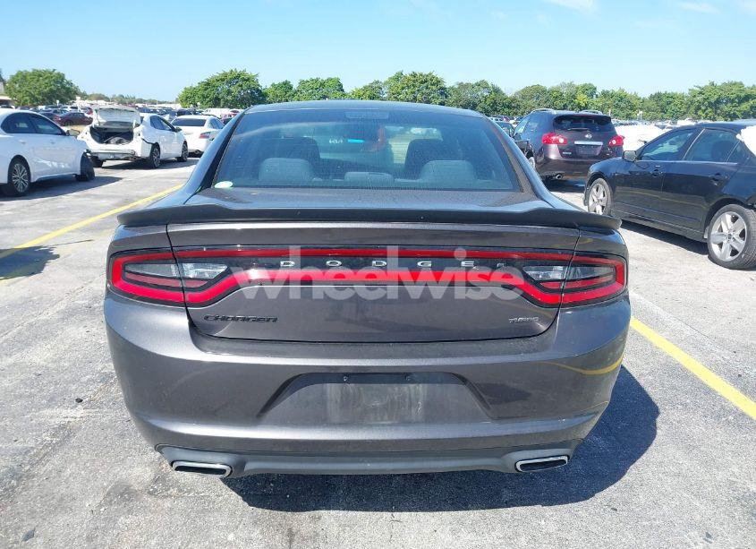 Photo 16 of 2016 Dodge Charger SE (VIN 2C3CDXBG2GH246725)