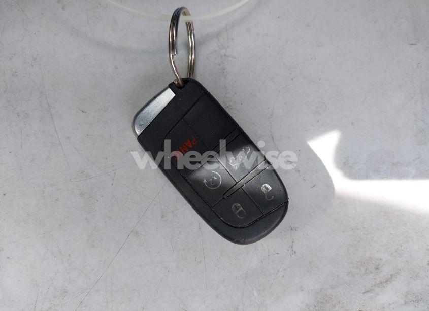 Photo 11 of 2017 Dodge Charger SE RWD (VIN 2C3CDXBG2HH503741)