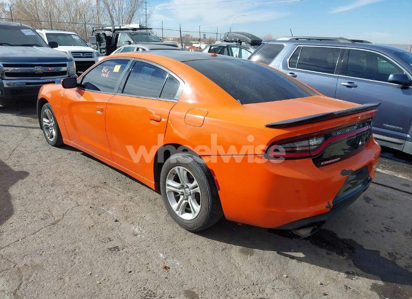 Photo 3 of 2017 Dodge Charger SE RWD (VIN 2C3CDXBG2HH503741)