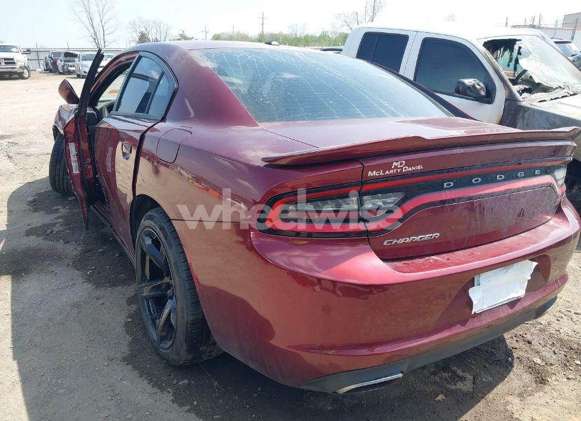 Photo 3 of 2017 Dodge Charger SE RWD (VIN 2C3CDXBG2HH581873)
