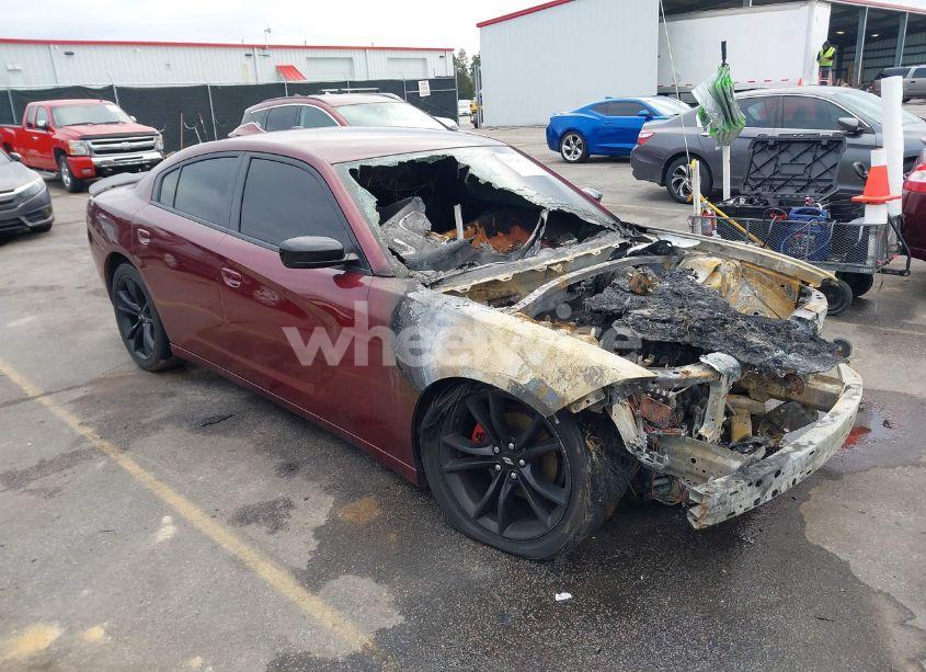 2018 Dodge Charger SXT RWD (VIN 2C3CDXBG2JH187196) main photo