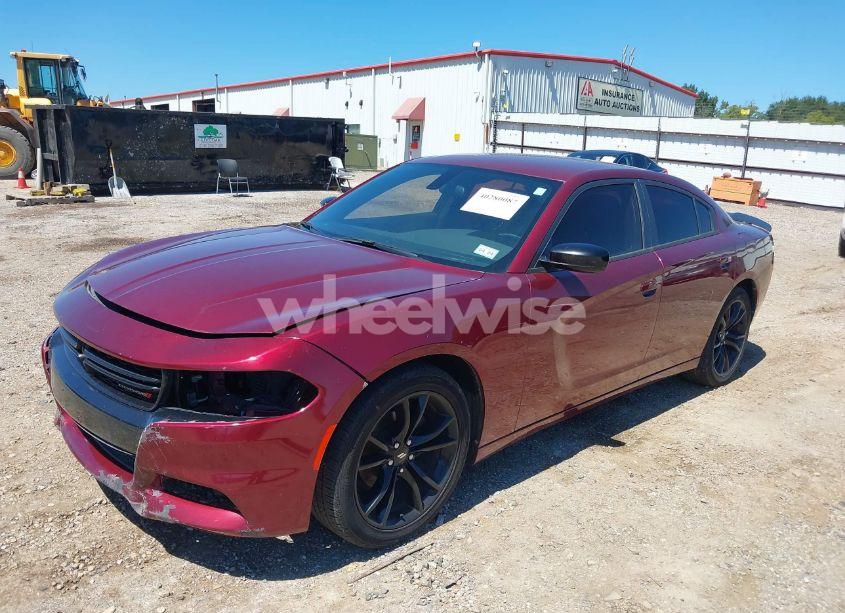 Photo 2 of 2018 Dodge Charger SXT RWD (VIN 2C3CDXBG2JH188008)