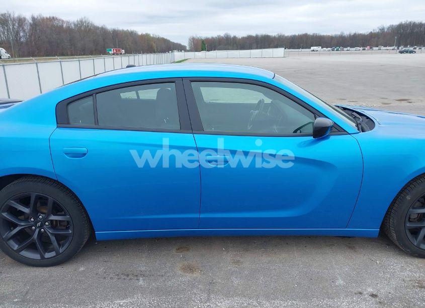 Photo 13 of 2019 Dodge Charger SXT RWD (VIN 2C3CDXBG2KH588135)