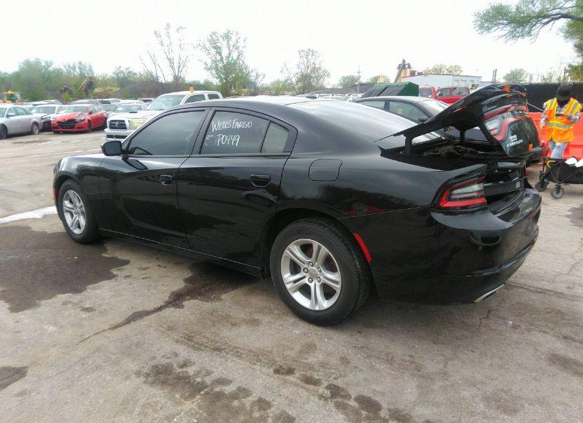Photo 3 of 2019 Dodge Charger SXT RWD (VIN 2C3CDXBG2KH659849)