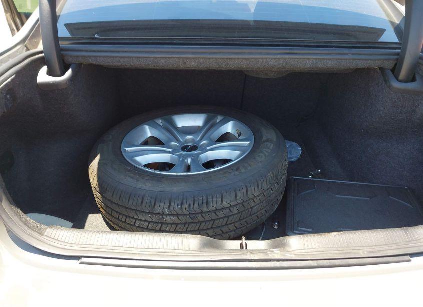 Photo 12 of 2019 Dodge Charger SXT RWD (VIN 2C3CDXBG2KH664601)