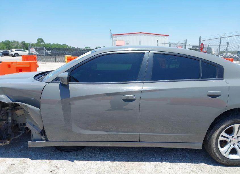 Photo 15 of 2019 Dodge Charger SXT RWD (VIN 2C3CDXBG2KH664601)