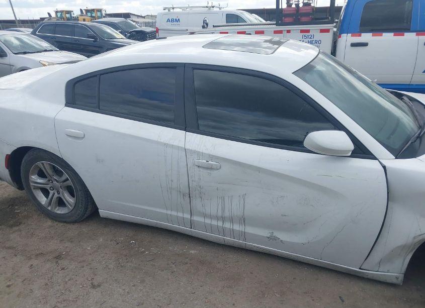 Photo 14 of 2019 Dodge Charger SXT RWD (VIN 2C3CDXBG2KH700237)