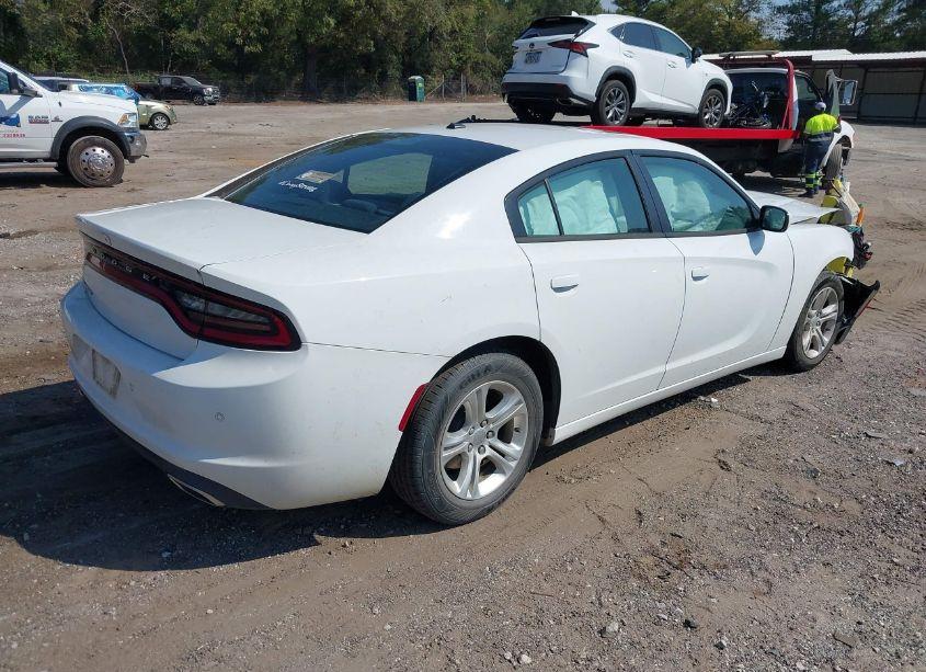 Photo 4 of 2019 Dodge Charger SXT RWD (VIN 2C3CDXBG2KH713456)