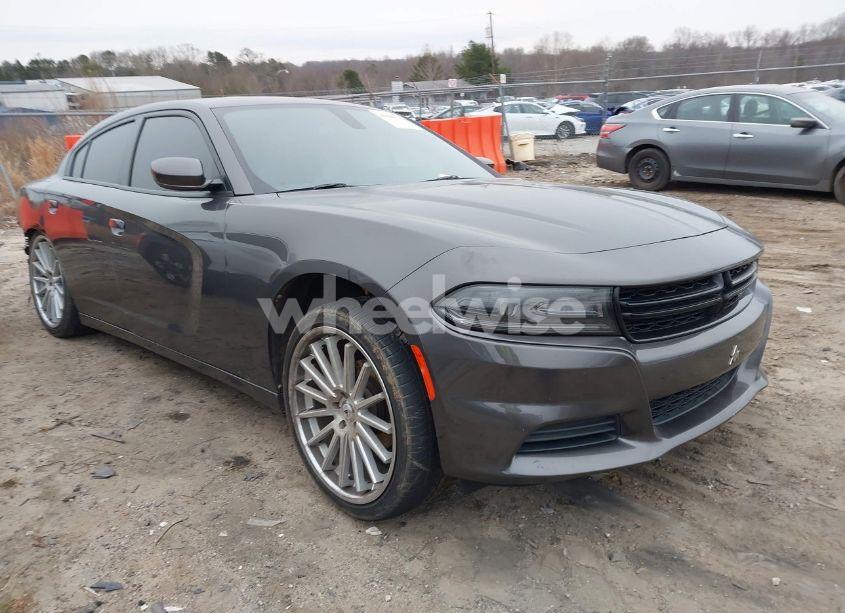 2020 Dodge Charger SXT RWD (VIN 2C3CDXBG2LH140477) main photo