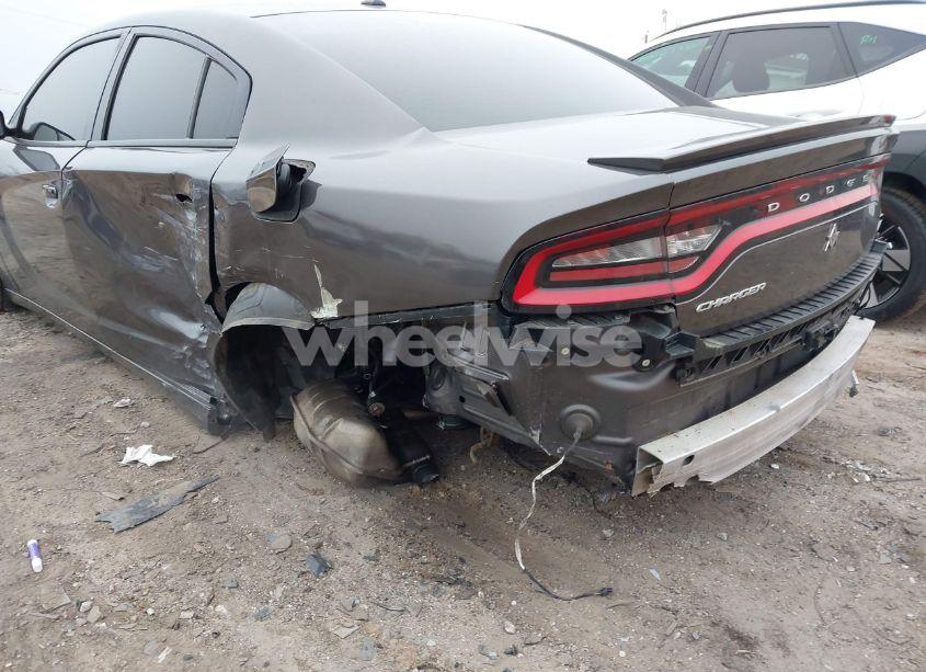 Photo 6 of 2020 Dodge Charger SXT RWD (VIN 2C3CDXBG2LH140477)