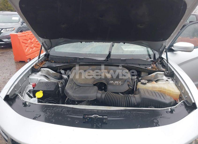 Photo 10 of 2021 Dodge Charger SXT RWD (VIN 2C3CDXBG2MH527211)