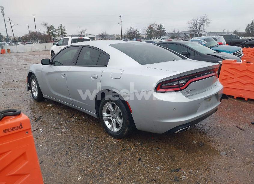Photo 3 of 2021 Dodge Charger SXT RWD (VIN 2C3CDXBG2MH527211)