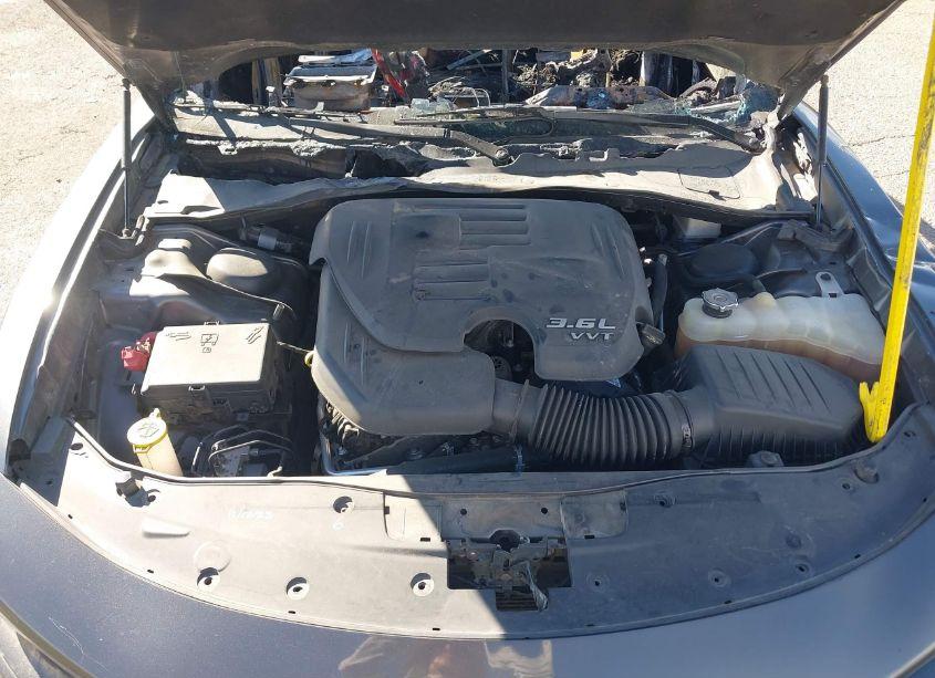 Photo 10 of 2021 Dodge Charger SXT RWD (VIN 2C3CDXBG2MH548558)