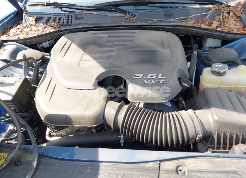 Photo 10 of 2022 Dodge Charger SXT RWD (VIN 2C3CDXBG2NH176284)