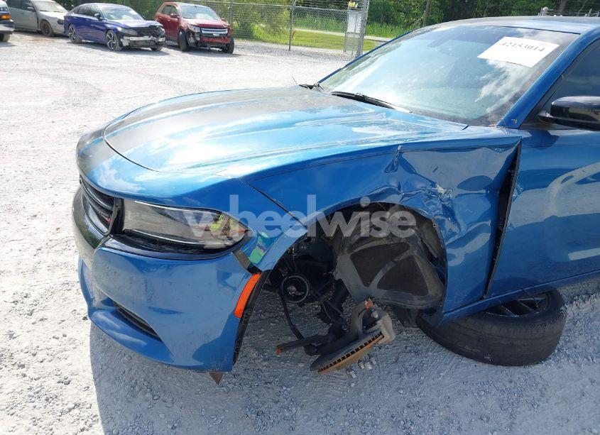 Photo 6 of 2022 Dodge Charger SXT RWD (VIN 2C3CDXBG2NH176284)